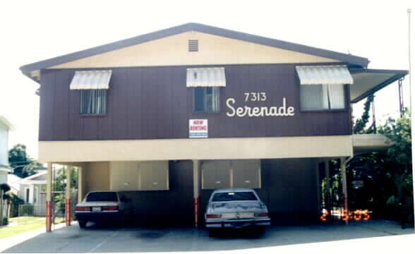 Foto del edificio - 7313 Comstock Ave