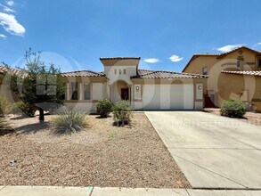 Building Photo - 45513 W Starlight Dr