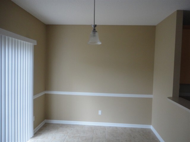 Building Photo - 11 Hessell Court