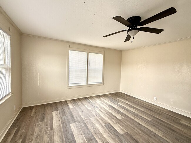 Foto del edificio - 1218 G St NW