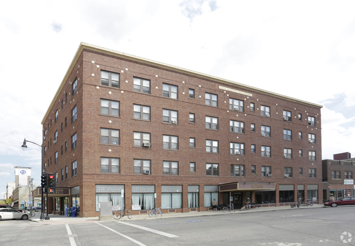 Foto del edificio - Graver Inn Apartments