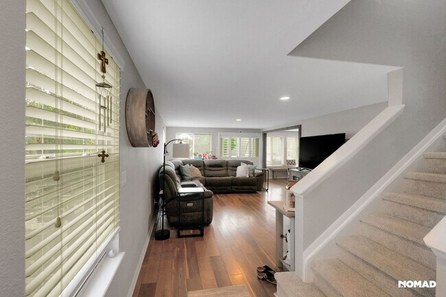 Foto del edificio - Spacious 4BR House in Aurora