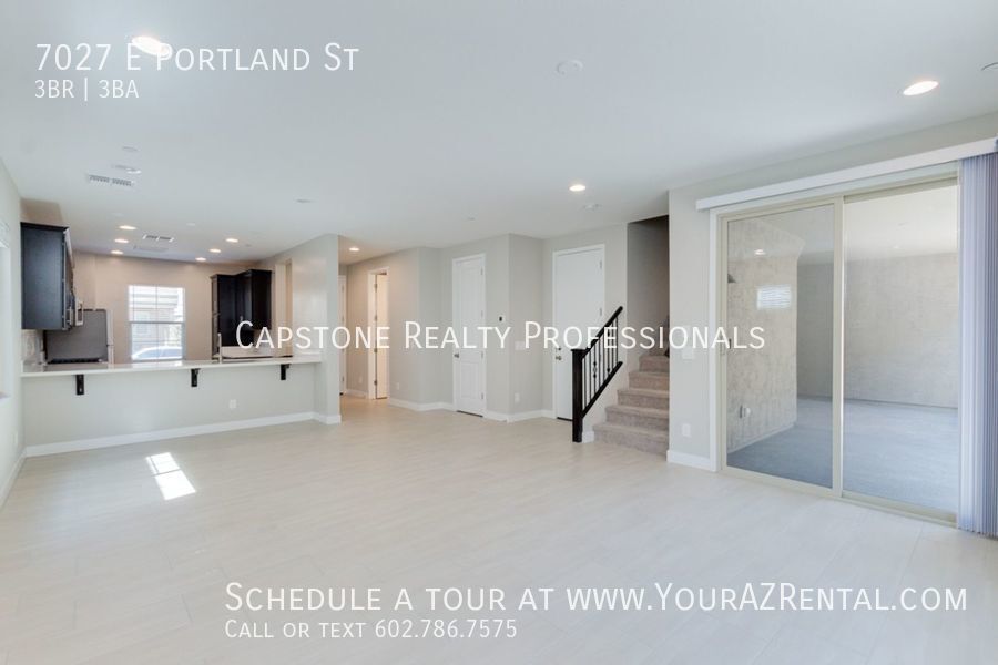 Primary Photo - Gorgeous 2 story 3 bed, 2.5 bath home in t...
