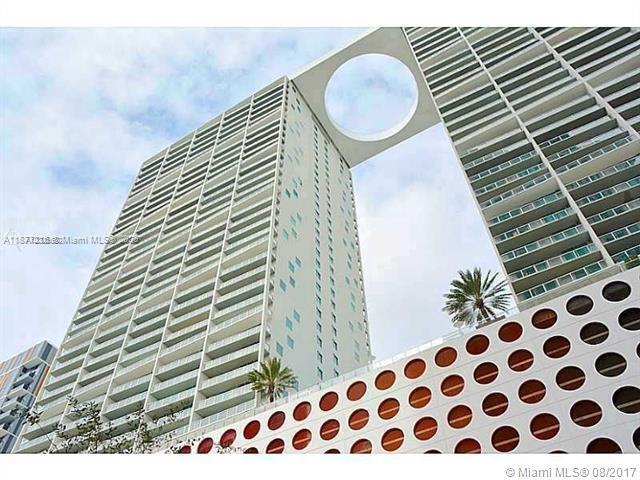 Building Photo - 500 Brickell Ave