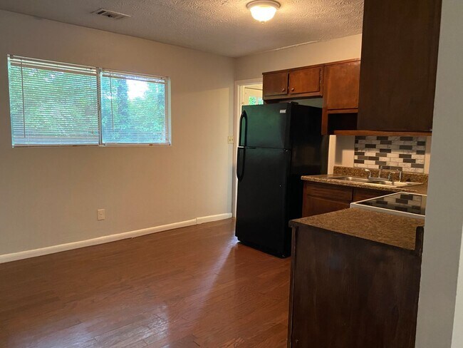 Foto del edificio - Adorable 3 Bed Ranch Home