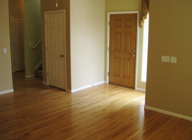 Building Photo - 6299 Sierra Grande Point