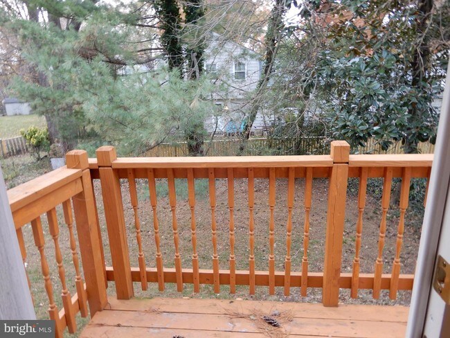 Foto del edificio - 7006 Cold Spring Ln