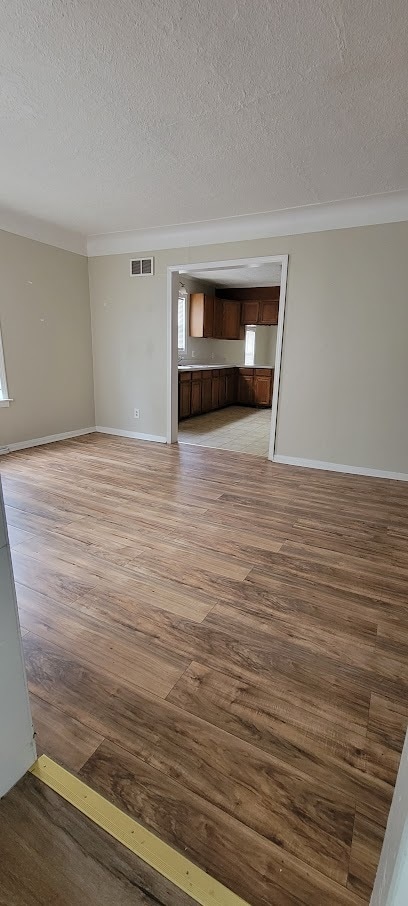 Building Photo - 7276 Orchard Ave
