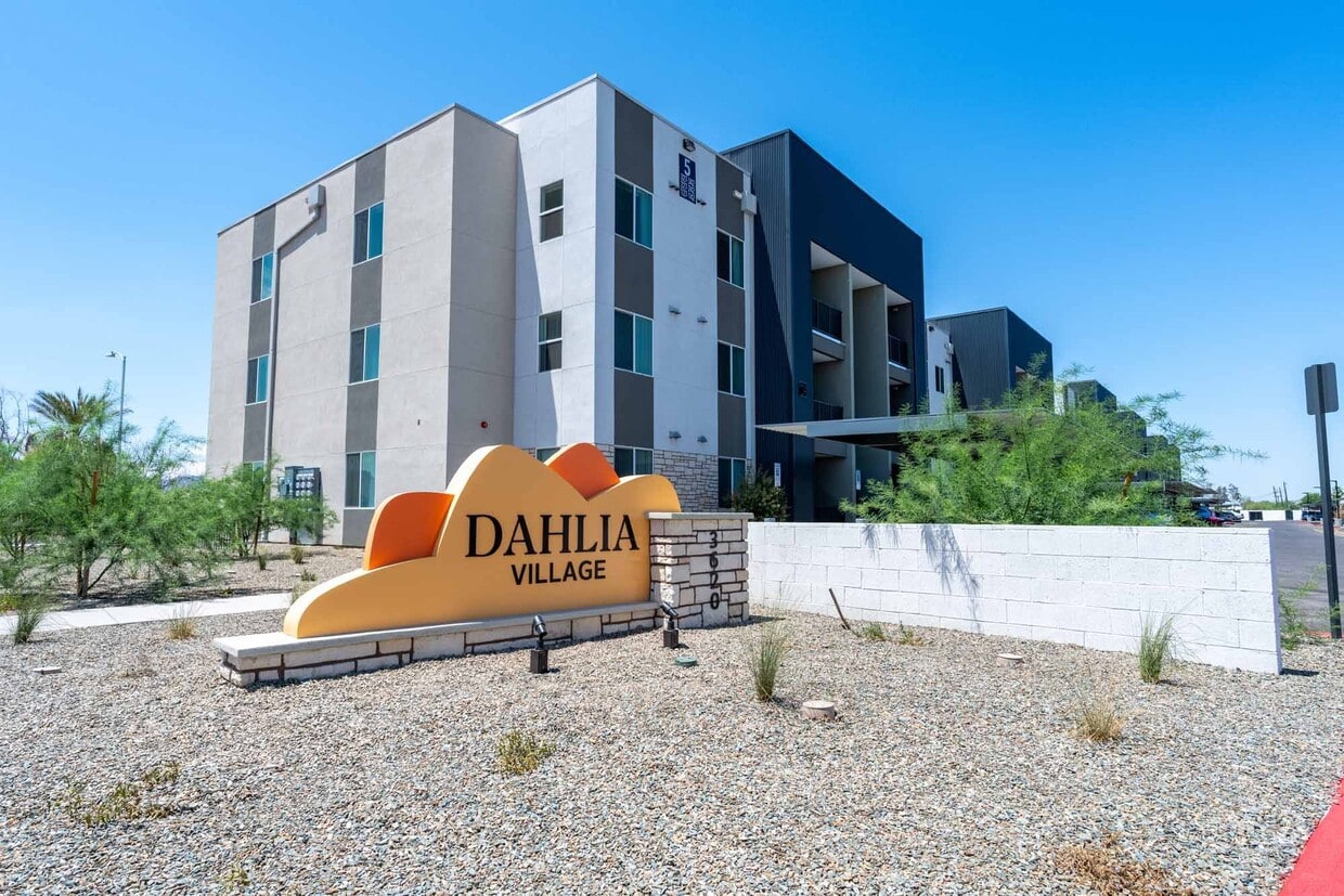 Primary Photo - Dahlia Village