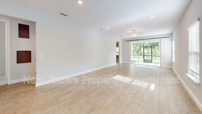 Building Photo - 177 Killarney Ave