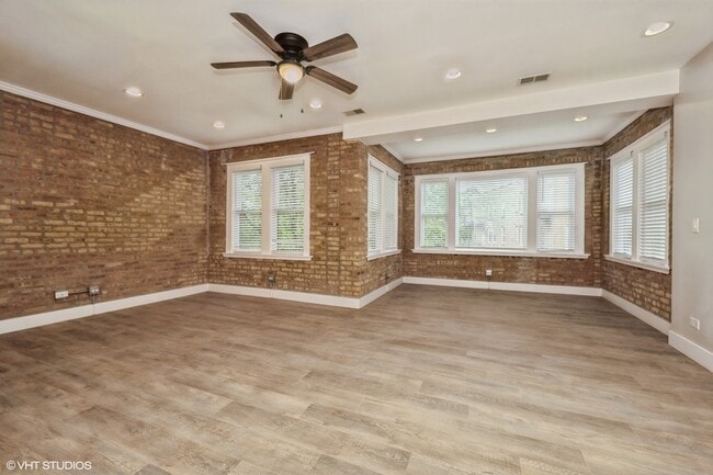Building Photo - 6410 S Minerva Ave