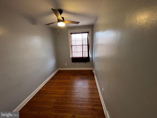 Foto del edificio - 5942 B St