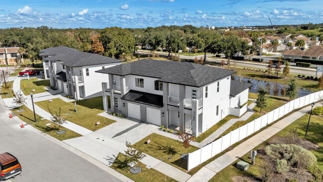 Building Photo - Stunning New Construction Villa for Rent Near Lake John