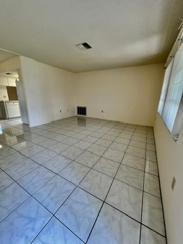 Building Photo - 2343 Gimlet Ave