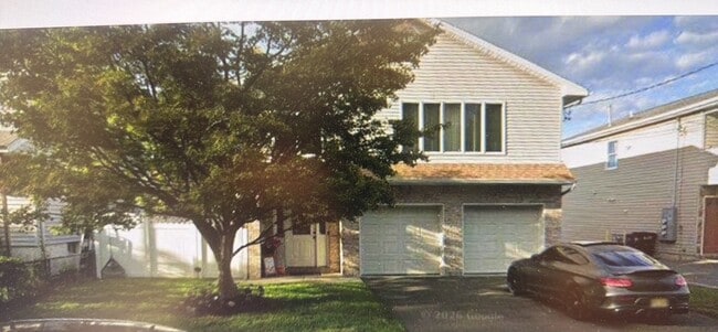 Building Photo - 65 Linden Ave