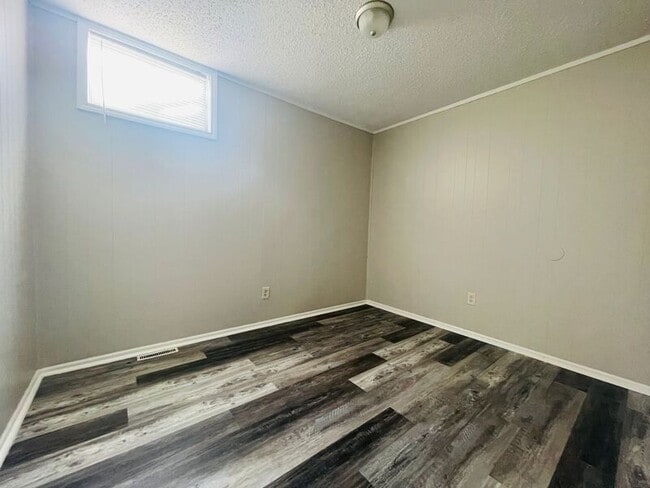 Foto del edificio - 225 SE 121st Rd