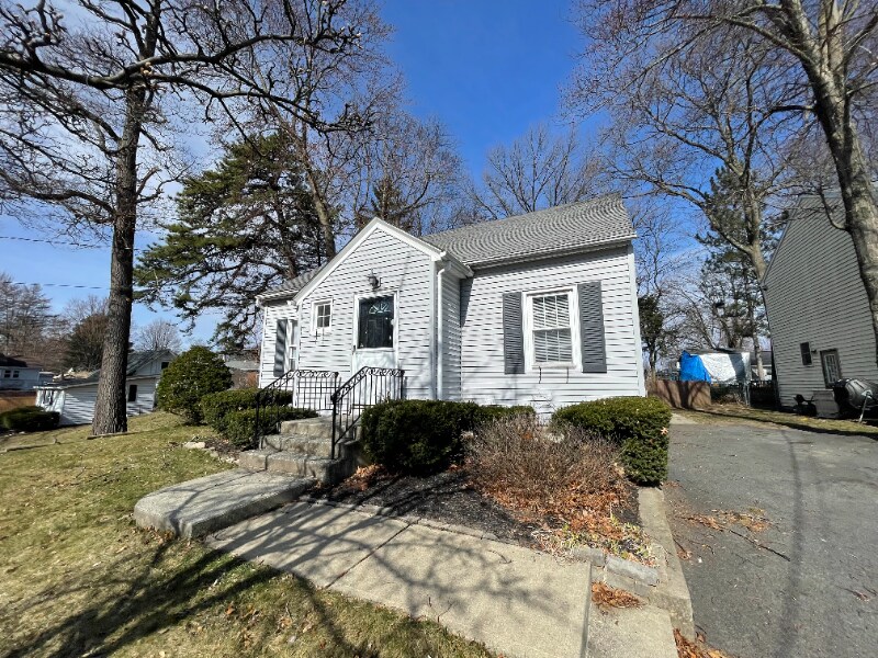 Primary Photo - 85 Frederick Ave