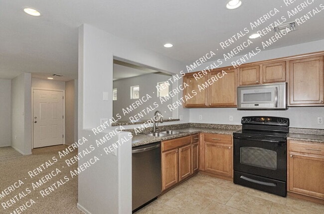 Building Photo - 10552 E Pleasant Pasture Dr