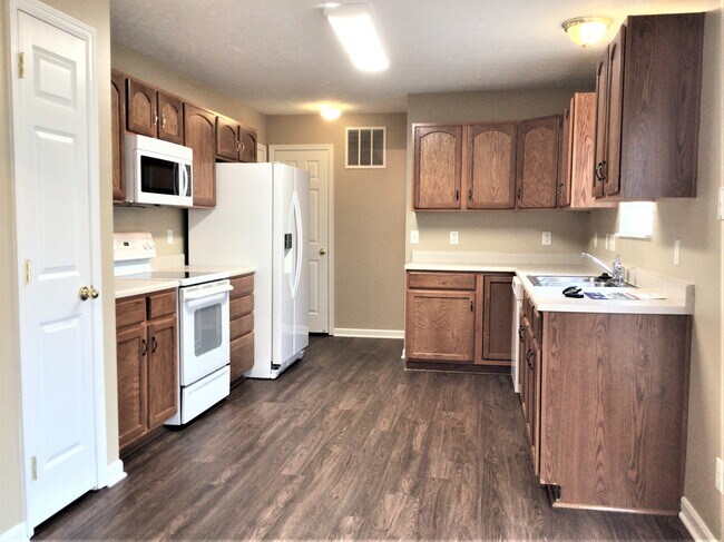 Foto del edificio - 8715 Plum Creek Court