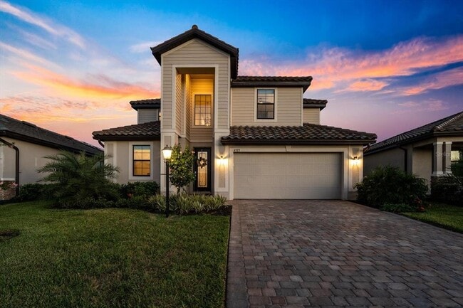 Foto del edificio - 6523 Clairborne Ln