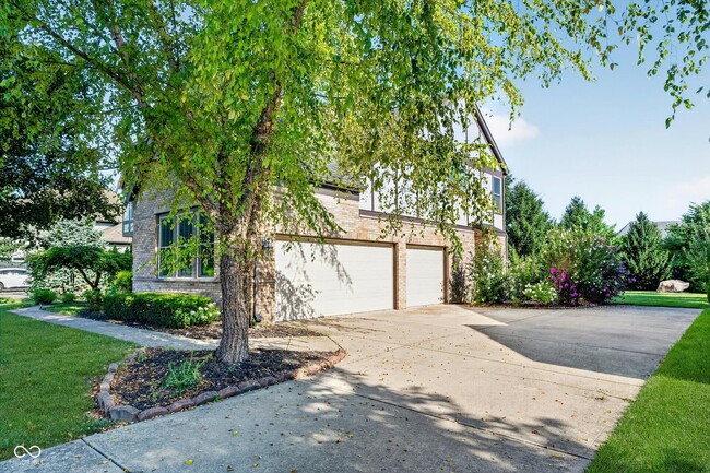 Building Photo - 13636 Falcon Way