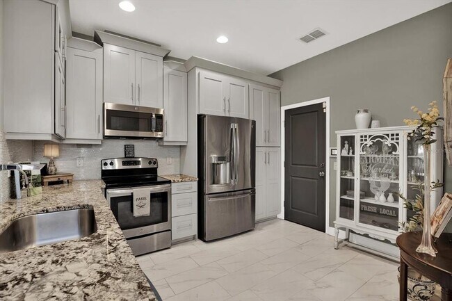 Foto del edificio - 1656 Nature View Dr