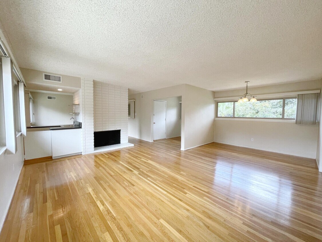 Foto principal - 804 S Orange Grove Blvd