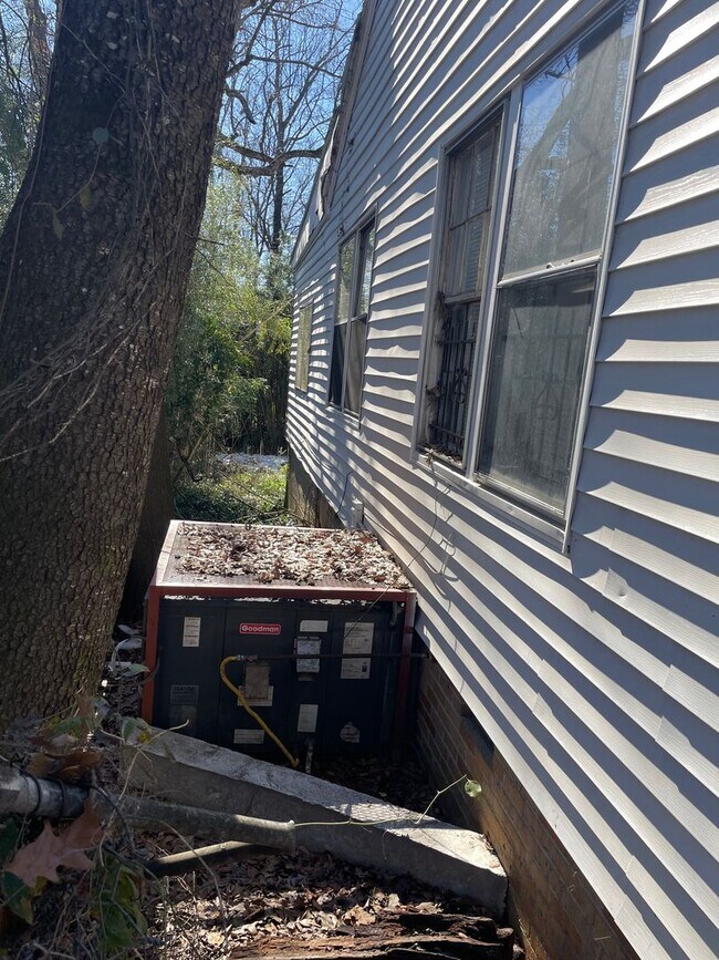 Foto del edificio - 5005 W 31st St