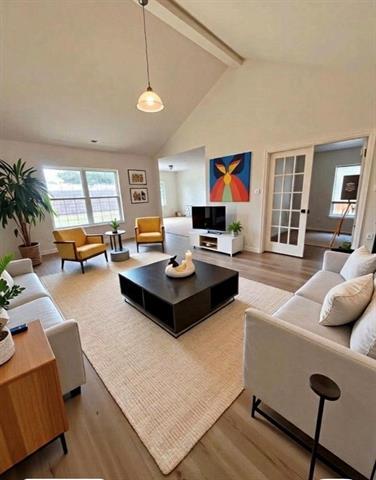 Foto del edificio - 324 Lavaca Dr