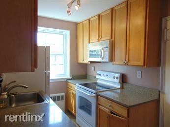 2 br, 1 bath - 27 Englewood Ave - 2 br, 1 bath  - 27 Englewood Ave