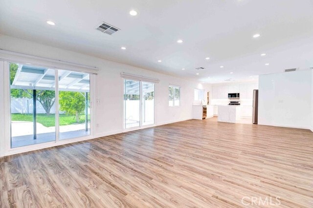 Building Photo - 8801 Paso Robles Ave