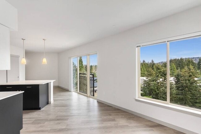 Building Photo - Tria Apartments