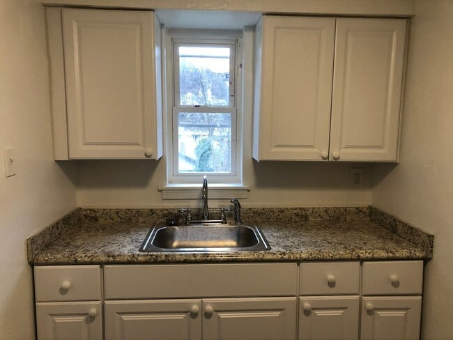 Photo - 1567 Clark St Apartment