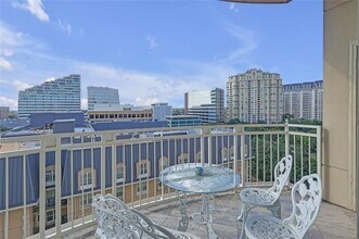 Building Photo - 3225 Turtle Creek Blvd