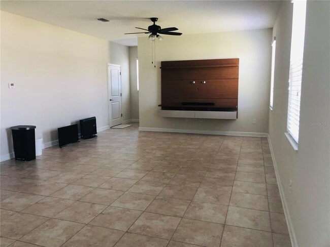 Building Photo - 4632 Fairy Tale Cir