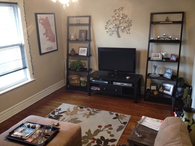 Foto del diseño de interior - 901 W George St