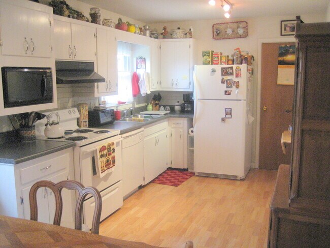 Foto del edificio - 604 Summit Rd