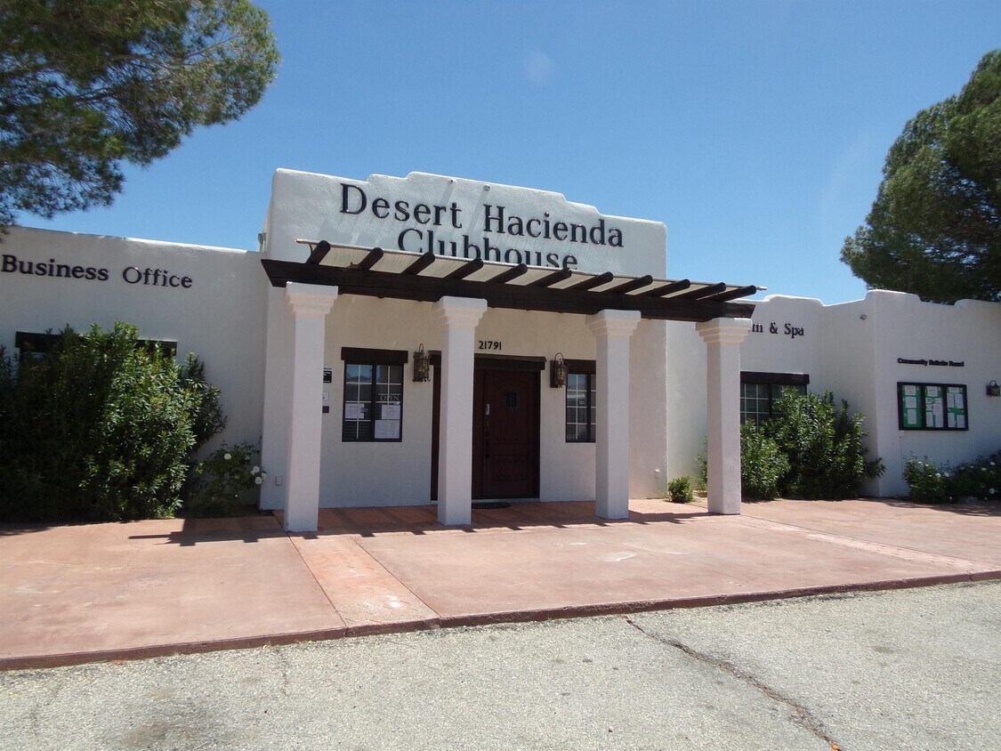 21802 Wisteria St, California City, CA 93505 House for Rent in