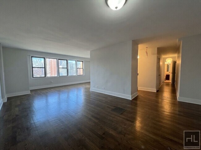 Foto del edificio - EAST 63 STREET