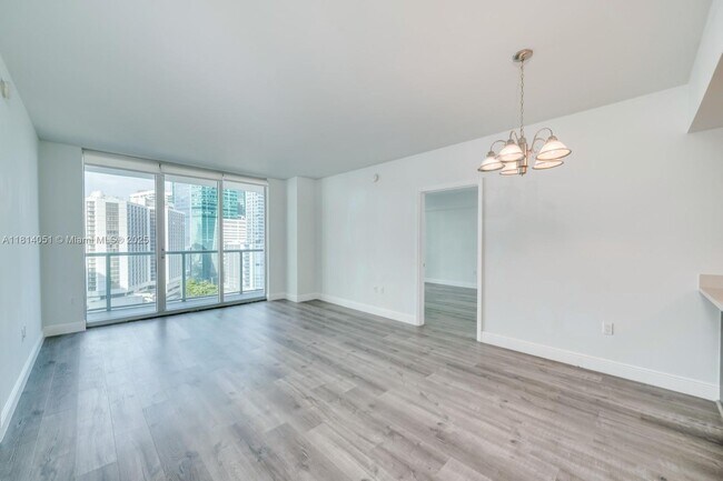 Foto del edificio - 55 SE 6th St