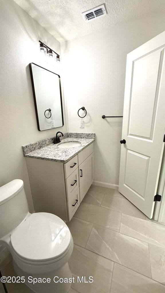 Foto del edificio - 104 Cherry St