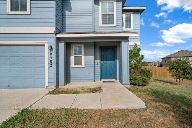 Foto del edificio - 8203 Rocky Pebble