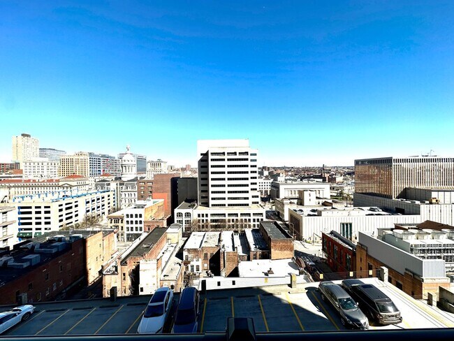 Building Photo - Fully Furnished Luxurious 2 Bedroom Condo ...