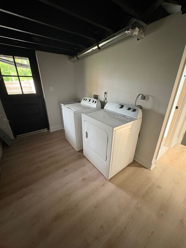 Foto del edificio - Now Available! Beautiful Baltimore Home – Schedule Your Tour Today