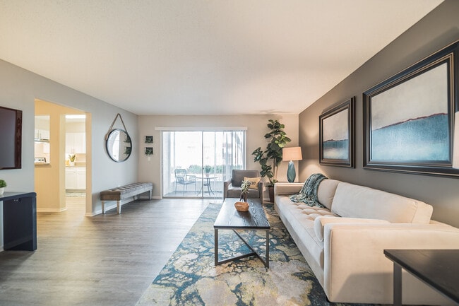 Building Photo - Bluestone on the Bay