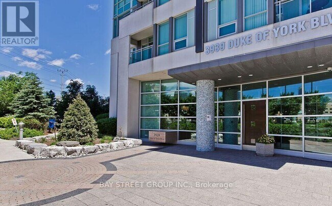 Building Photo - 3939-3939 Duke of York Blvd