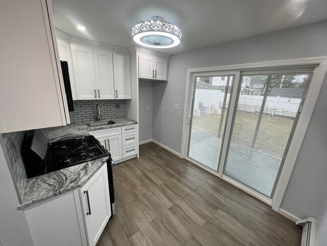 Building Photo - 130 Pleasantview Ct