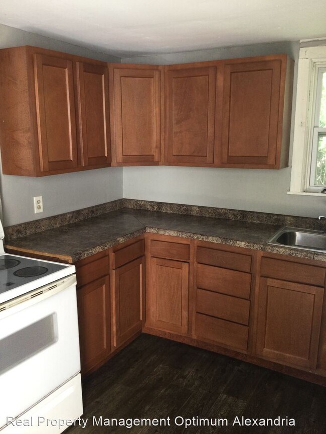 Foto del edificio - 3 br, 1 bath House - 1114 Hawthorne St
