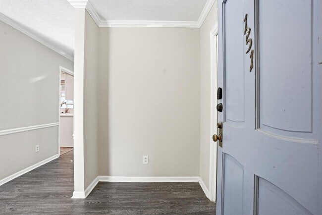 Building Photo - 151 Elysian Way NW