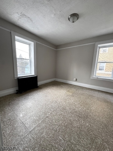 Building Photo - 671 Lincoln Ave